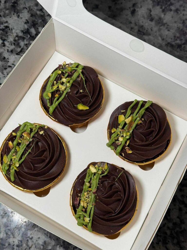 Kadayfi Crunch Cupcakes